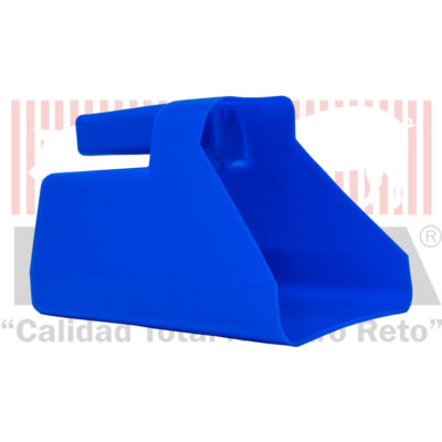 Cucharón plástico para servir alimento